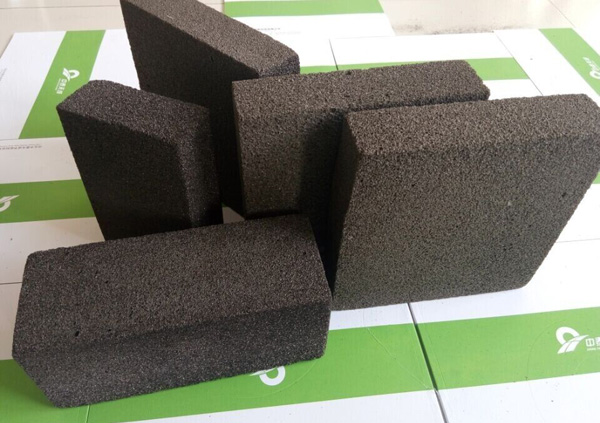 ��ĭ����